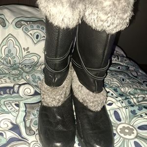 Top Quality 1980s Rustic Winter Boot with Rabbit Fur Trim - Faux Fleece Lined